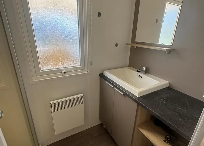 Mobil 6 A 8 Personnes 캠프장 피리악-쉬르-메르