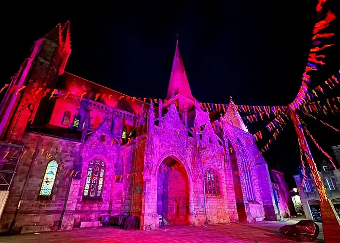 Mobil 6 A 8 Personnes * 피리악-쉬르-메르